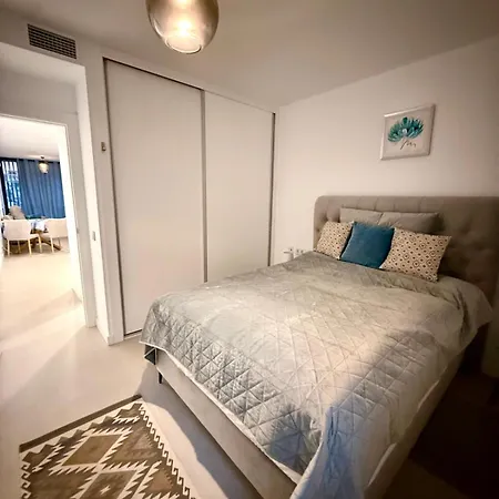 1 Bedroom Urban Hideaway Appartement Fuengirola