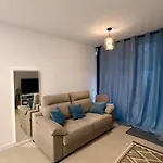 1 Bedroom Urban Hideaway