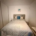 شقة 1 Bedroom Urban Hideaway *