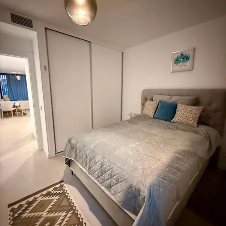 1 Bedroom Urban Hideaway アパート