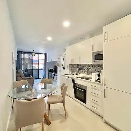 1 Bedroom Urban Hideaway フエンヒロラ