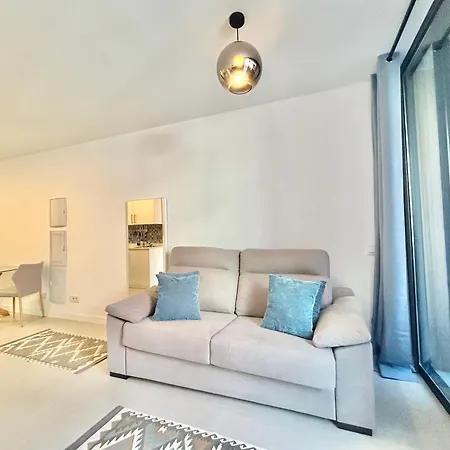 1 Bedroom Urban Hideaway アパート