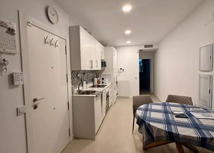 Daire Fuengirola 1 Bedroom Urban Hideaway